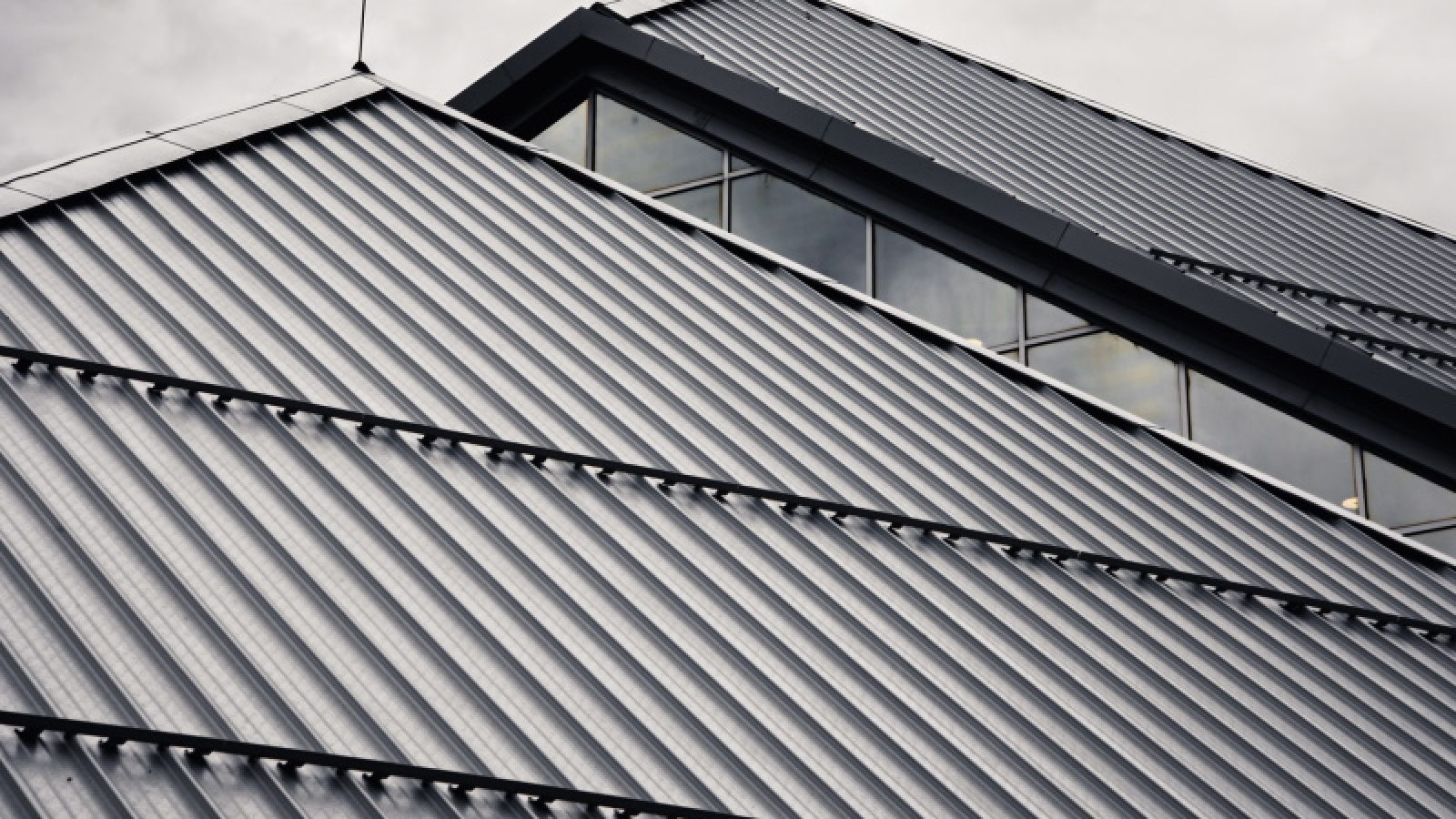 How To Protect Your Commercial Roof from Vancouver Storms, commercial roofing system